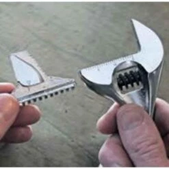 Facom 38mm Chrome Finish Reversible Jaw Adjustable Wrench With Bi Material Grip, 101.10GR 5 Facom 38mm Chrome Finish Reversible Jaw Adjustable Wrench With Bi Material Grip, 101.10GR -Moglix 9nUHx6ATmXVto xxlarge