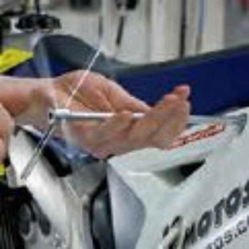 Facom 13mm Satin Chrome Finish Tee Socket Wrench With Metric Slide Handle, 98B.13 3 Facom 13mm Satin Chrome Finish Tee Socket Wrench With Metric Slide Handle, 98B.13 - Image 3